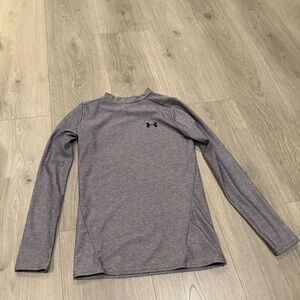 Under Armour Heather Gray Performance Top